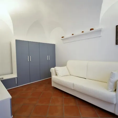 Galileo Apartment